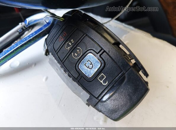 2LMPJ8LR8JBL17979 2018 LINCOLN MKX Silver წინა პანელის ხედი