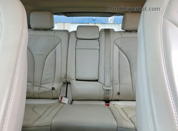 2LMPJ8LR9GBL33746 2016 LINCOLN MKX Beige Vista de los asientos traseros