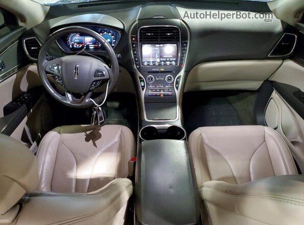 2LMPJ8LR9JBL35035 2018 LINCOLN MKX White Dashboard view