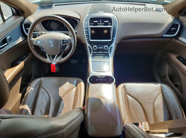 2LMPJ8LRXHBL51996 2017 LINCOLN MKX White Widok deski rozdzielczej