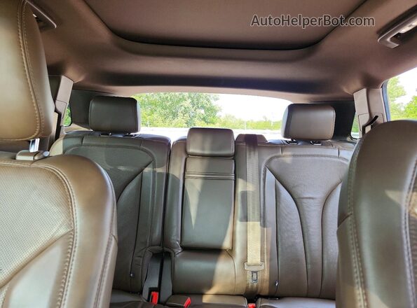 2LMPJ8LRXHBL51996 2017 LINCOLN MKX White Widok tylnych siedzeń