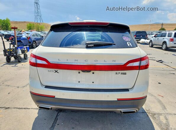 2LMPJ9JP0GBL52077 2016 LINCOLN MKX White Widok z tyłu