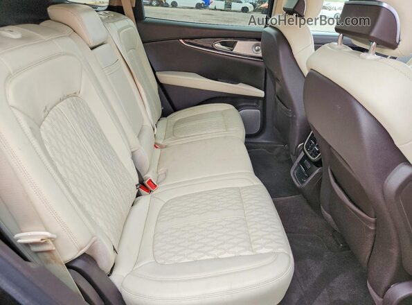 2LMPJ9JP6MBL01162 2021 LINCOLN NAUTILUS Black უკანა სავარძლების ხედი