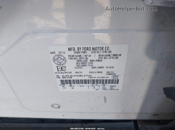 2LMTJ8LP3GBL21122 2016 LINCOLN MKX White Widok komory silnika