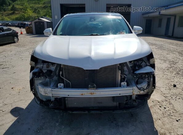 2LMTJ8LPXGBL49712 2016 LINCOLN MKX White Front view