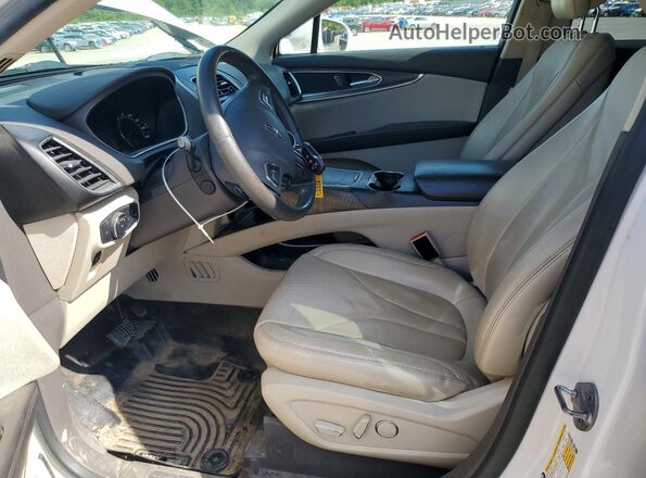 2LMTJ8LPXGBL49712 2016 LINCOLN MKX White Front interior view