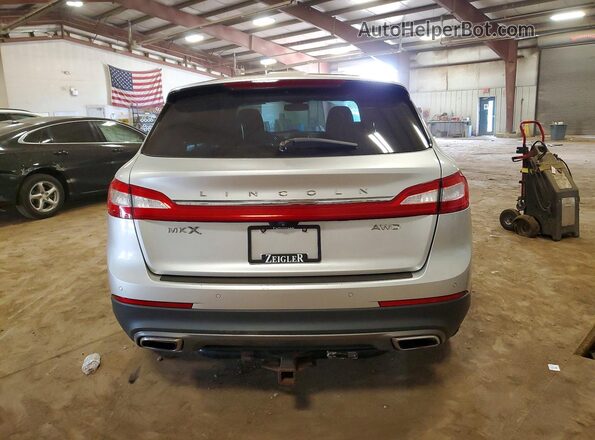 2LMTJ8LR5GBL32110 2016 LINCOLN MKX Silver Вид ззаду