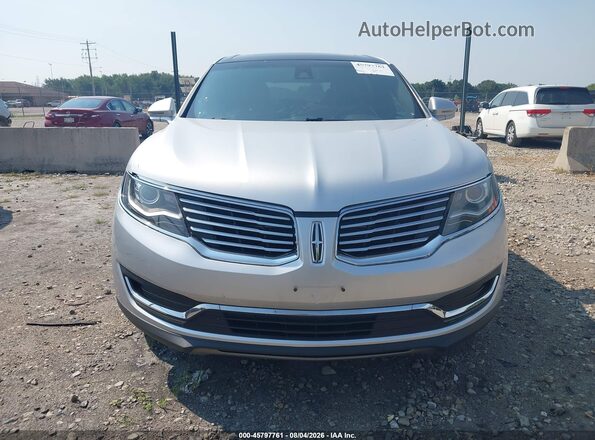 2LMTJ8LR7GBL71555 2016 LINCOLN MKX Silver Widok zestawu wskaźników