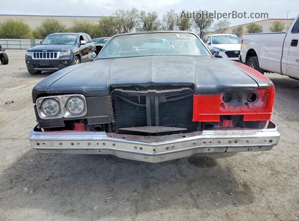 2P67W4P122135 1974 PONTIAC GRANDVILLE Red Widok z przodu