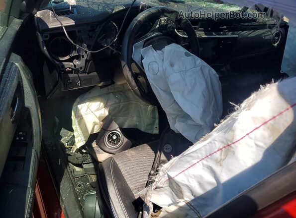 2T1BURHE0HC755555 2017 TOYOTA COROLLA Красный Вид панели приборов