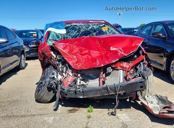 2T1BURHE0HC755555 2017 TOYOTA COROLLA Красный Вид спереди