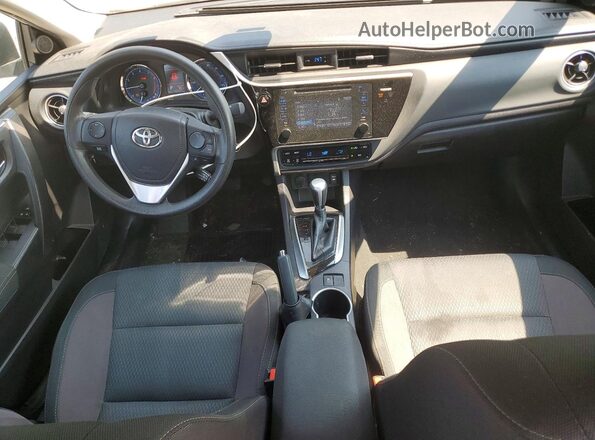 2T1BURHE0HC858989 2017 TOYOTA COROLLA White Вид панелі приладів
