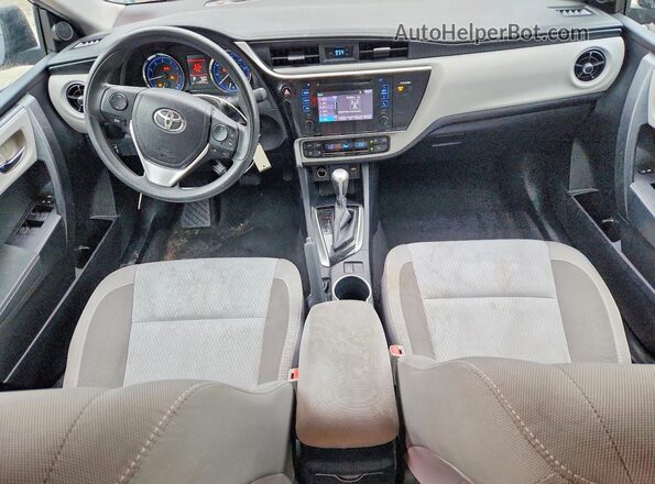 2T1BURHE0HC899123 2017 TOYOTA COROLLA Blue Вид панелі приладів