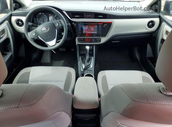 2T1BURHE0HC952435 2017 TOYOTA COROLLA Blue Вид панелі приладів