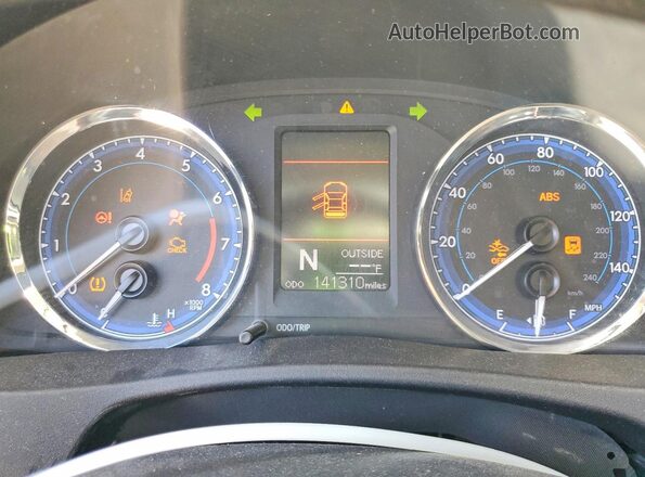 2T1BURHE0JC055282 2018 TOYOTA COROLLA Gray Вид щитка приладів