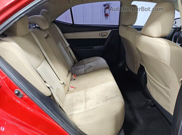 2T1BURHE1GC677401 2016 TOYOTA COROLLA Red Widok tylnych siedzeń
