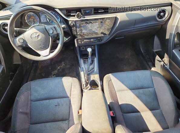 2T1BURHE1HC748291 2017 TOYOTA COROLLA Silver Вид панелі приладів