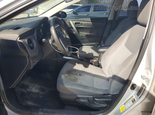 2T1BURHE1HC783588 2017 TOYOTA COROLLA Silver წინა სალონის ხედი