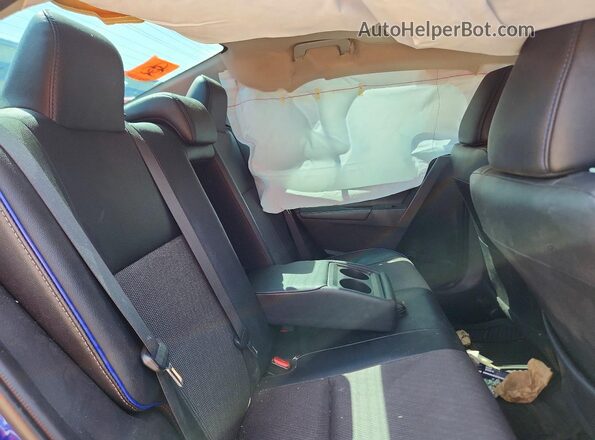 2T1BURHE1HC802091 2017 TOYOTA COROLLA Blue Rear seats view