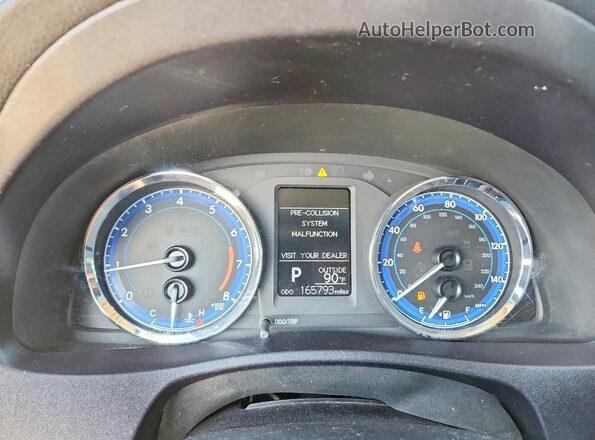 2T1BURHE1HC834037 2017 TOYOTA COROLLA Silver Instrument cluster view