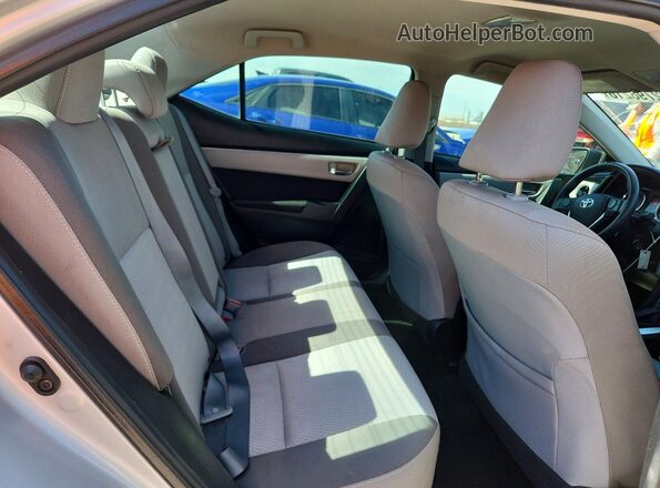 2T1BURHE1HC834037 2017 TOYOTA COROLLA Silver Rear seats view