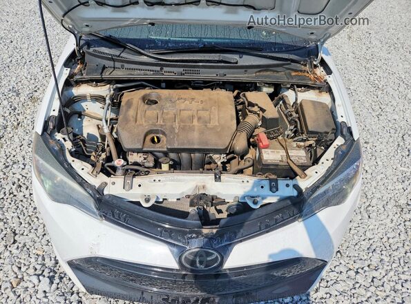 2T1BURHE1HC884114 2017 TOYOTA COROLLA White Սալոնի հետևի տեսք