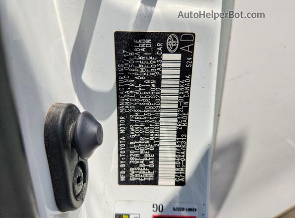2T1BURHE1HC900280 2017 TOYOTA COROLLA White Շարժիչի բաժամունքի տեսք