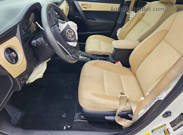 2T1BURHE1JC020413 2018 TOYOTA COROLLA White Սալոնի դիմացի տեսք