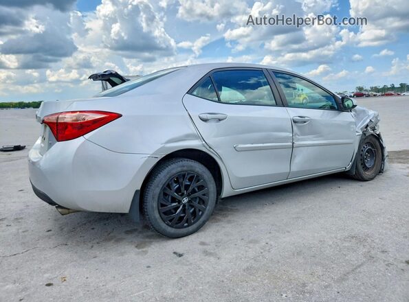 2T1BURHE1JC038488 2018 TOYOTA COROLLA Silver უკანა მარჯვენა