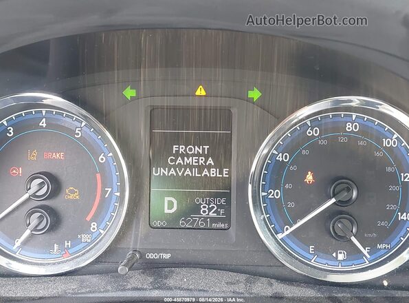 2T1BURHE1JC046798 2018 TOYOTA COROLLA Blue 