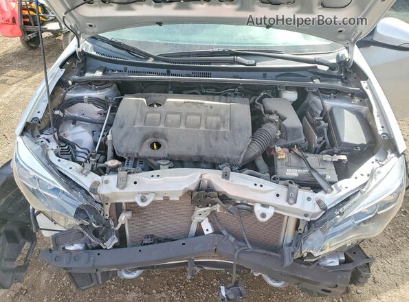 2T1BURHE1JC103713 2018 TOYOTA COROLLA Silver Rear interior view