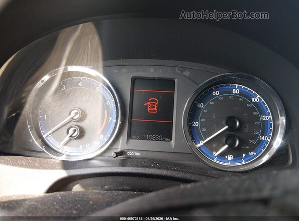 2T1BURHE1JC110452 2018 TOYOTA COROLLA Black Вид задніх сидінь