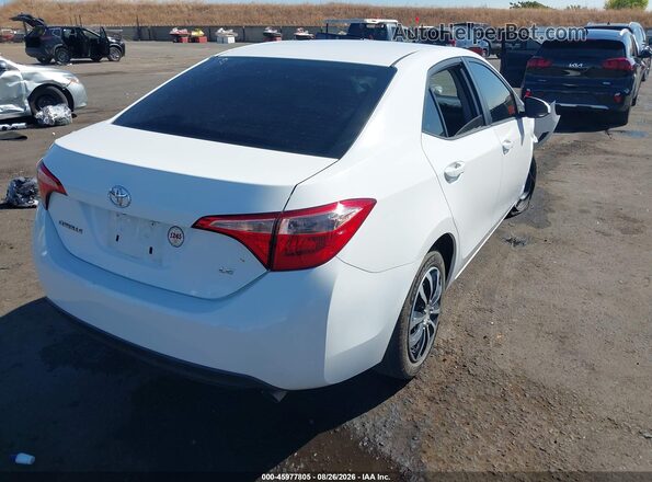 2T1BURHE1JC986261 2018 TOYOTA COROLLA Белый Задняя правая четверть