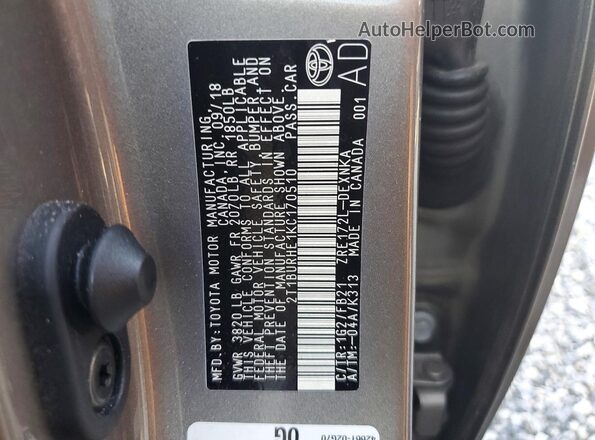 2T1BURHE1KC170510 2019 TOYOTA COROLLA Gray Vista del compartimento del motor