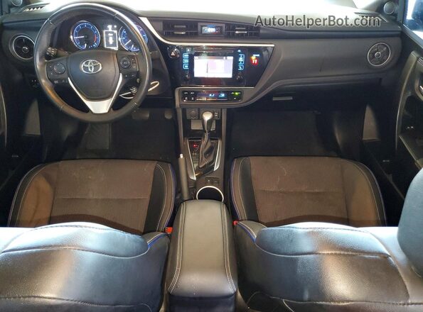 2T1BURHE1KC208768 2019 TOYOTA COROLLA White Dashboard view