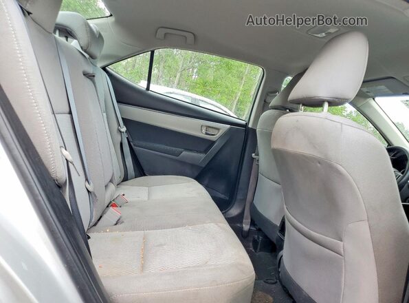 2T1BURHE2GC551192 2016 TOYOTA COROLLA Silver Rear seats view