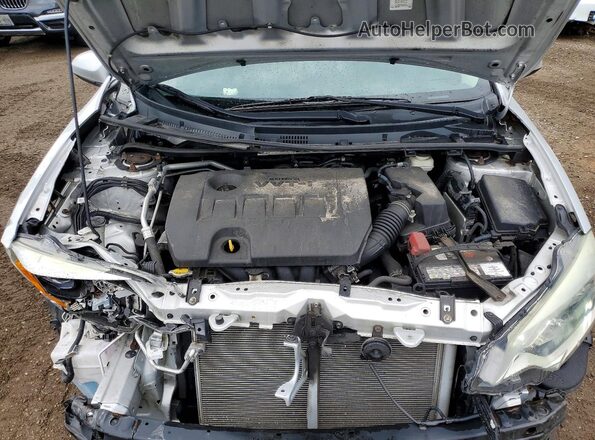 2T1BURHE2GC551192 2016 TOYOTA COROLLA Silver Rear interior view