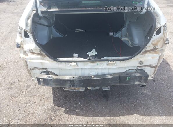 2T1BURHE2HC826190 2017 TOYOTA COROLLA White Вид спереду