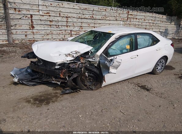 2T1BURHE2HC941968 2017 TOYOTA COROLLA White Front left
