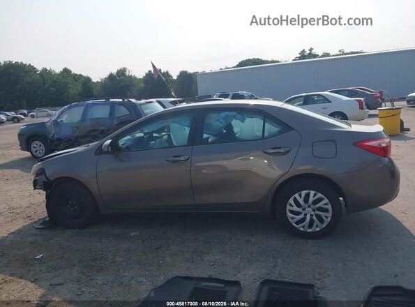 2T1BURHE2JC023241 2018 TOYOTA COROLLA Gray Widok wnętrza 360 stopni