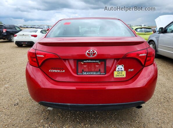 2T1BURHE2JC044588 2018 TOYOTA COROLLA Red Widok z tyłu