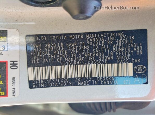 2T1BURHE2JC065070 2018 TOYOTA COROLLA Silver Widok komory silnika