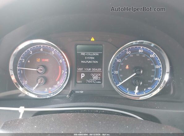 2T1BURHE2JC109102 2018 TOYOTA COROLLA Желто-коричневый Вид задних сидений