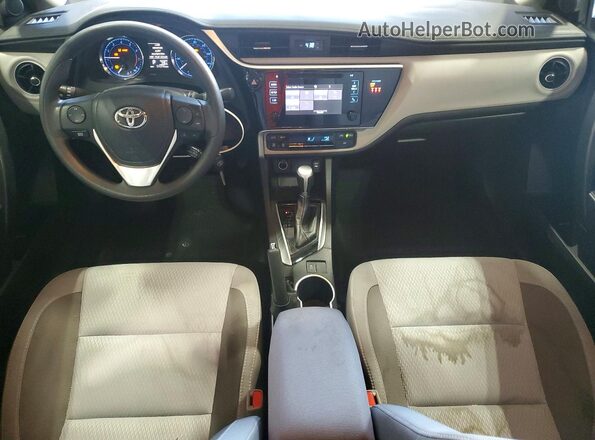 2T1BURHE2JC109214 2018 TOYOTA COROLLA Red Dashboard view