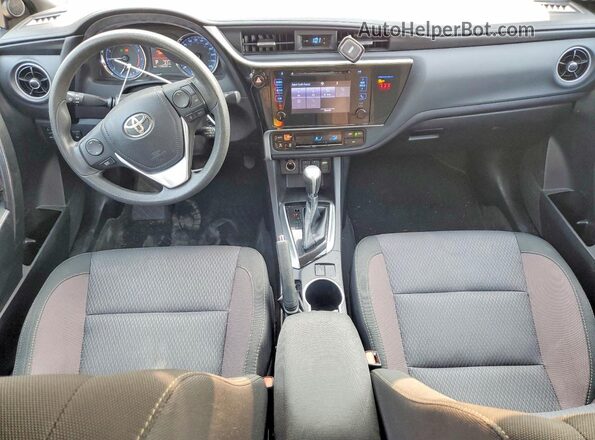 2T1BURHE2JC110069 2018 TOYOTA COROLLA Red წინა პანელის ხედი