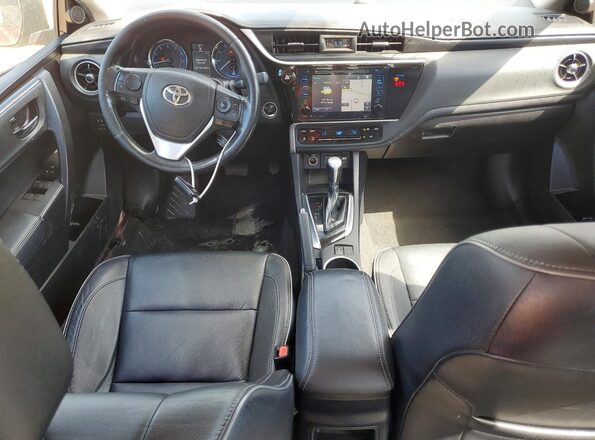 2T1BURHE2KC131716 2019 TOYOTA COROLLA Red Widok deski rozdzielczej