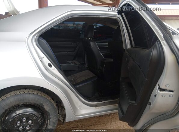 2T1BURHE2KC232836 2019 TOYOTA COROLLA Silver Widok naklejki z numerem VIN