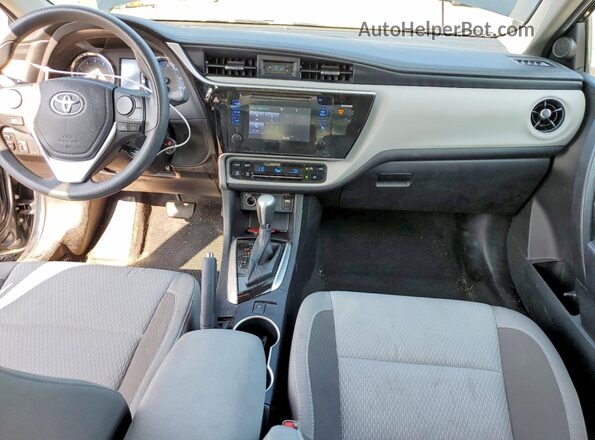2T1BURHE3HC836355 2017 TOYOTA COROLLA Black Widok deski rozdzielczej