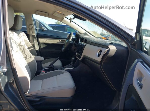2T1BURHE3HC935841 2017 TOYOTA COROLLA Серый Вид салона спереди