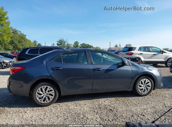 2T1BURHE3HC935841 2017 TOYOTA COROLLA Серый Вид задней части салона